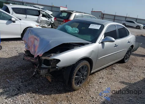 2008 Buick Lacrosse из США, поврежденный, VIN 2G4WD582381200352